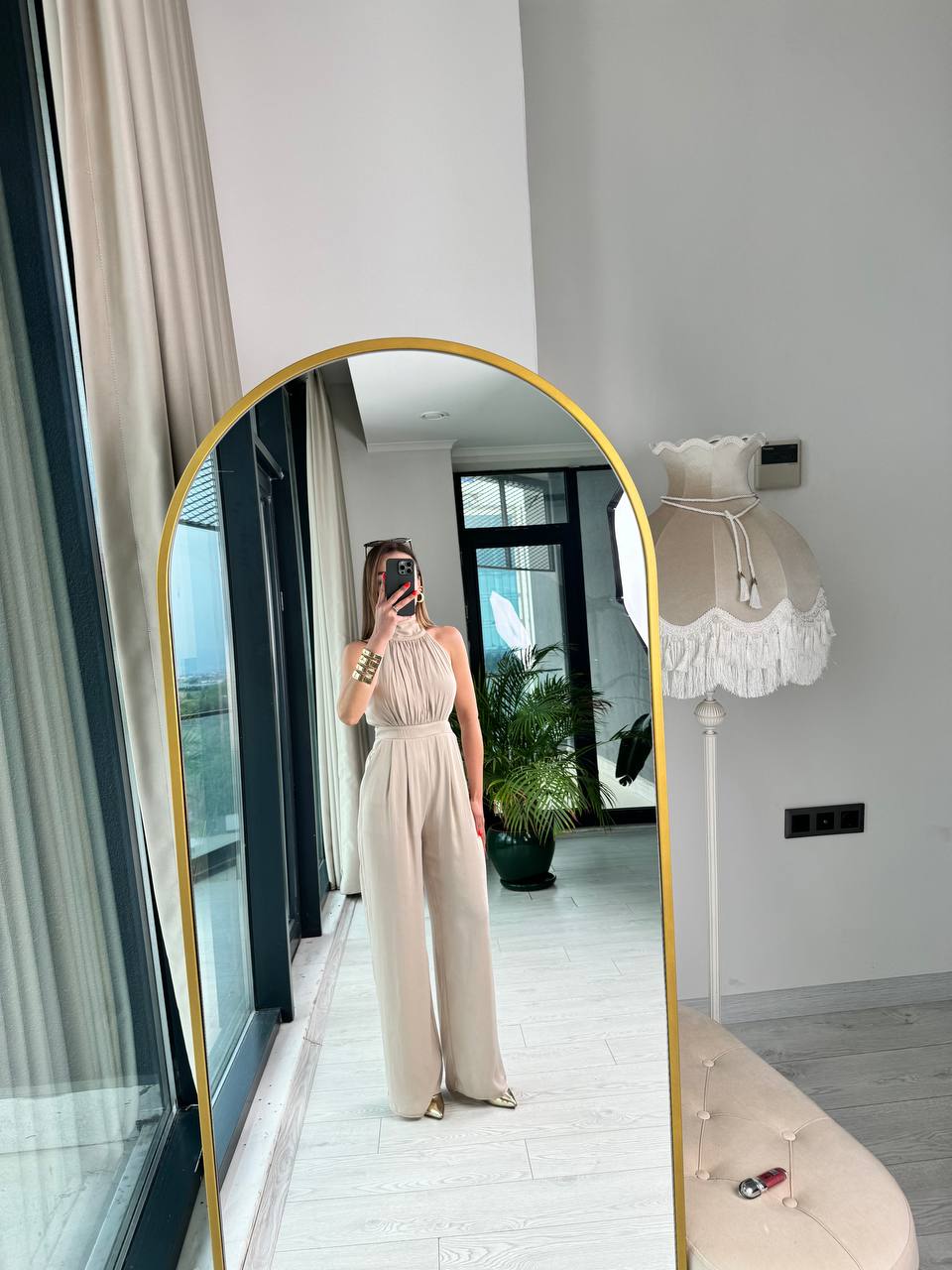 Tasarım%20Taş%20Rengi%20Astarlı%20Halter%20Pamuklu%20Saten%20Tulum
