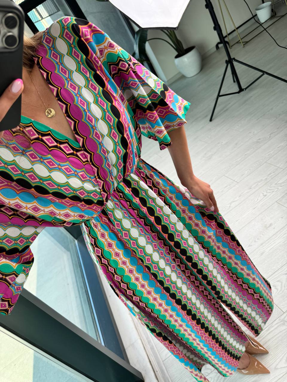 Pembe%20Halka%20Desenli%20Kruvaze%20Yaka%20Pamuklu%20Viskon%20Kumaş%20Elbise