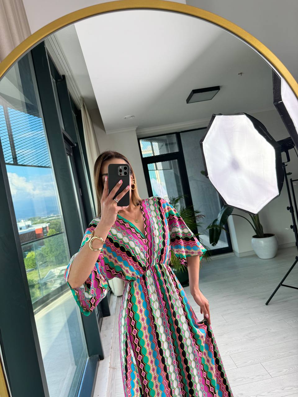 Pembe%20Halka%20Desenli%20Kruvaze%20Yaka%20Pamuklu%20Viskon%20Kumaş%20Elbise