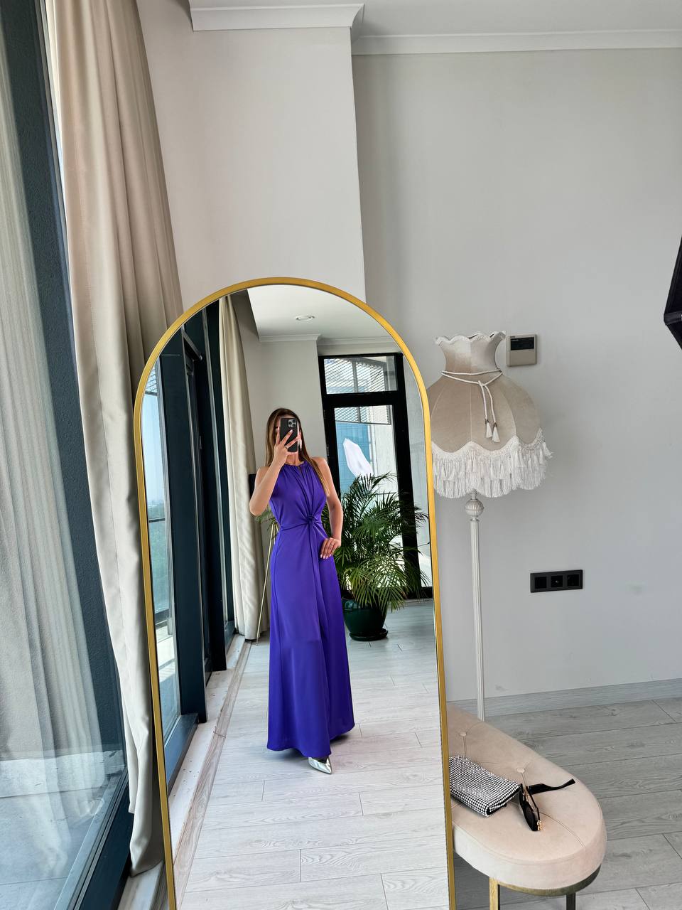Tasarım%20Mor%20İpek%20Saten%20Yırtmaç%20Detaylı%20Elbise