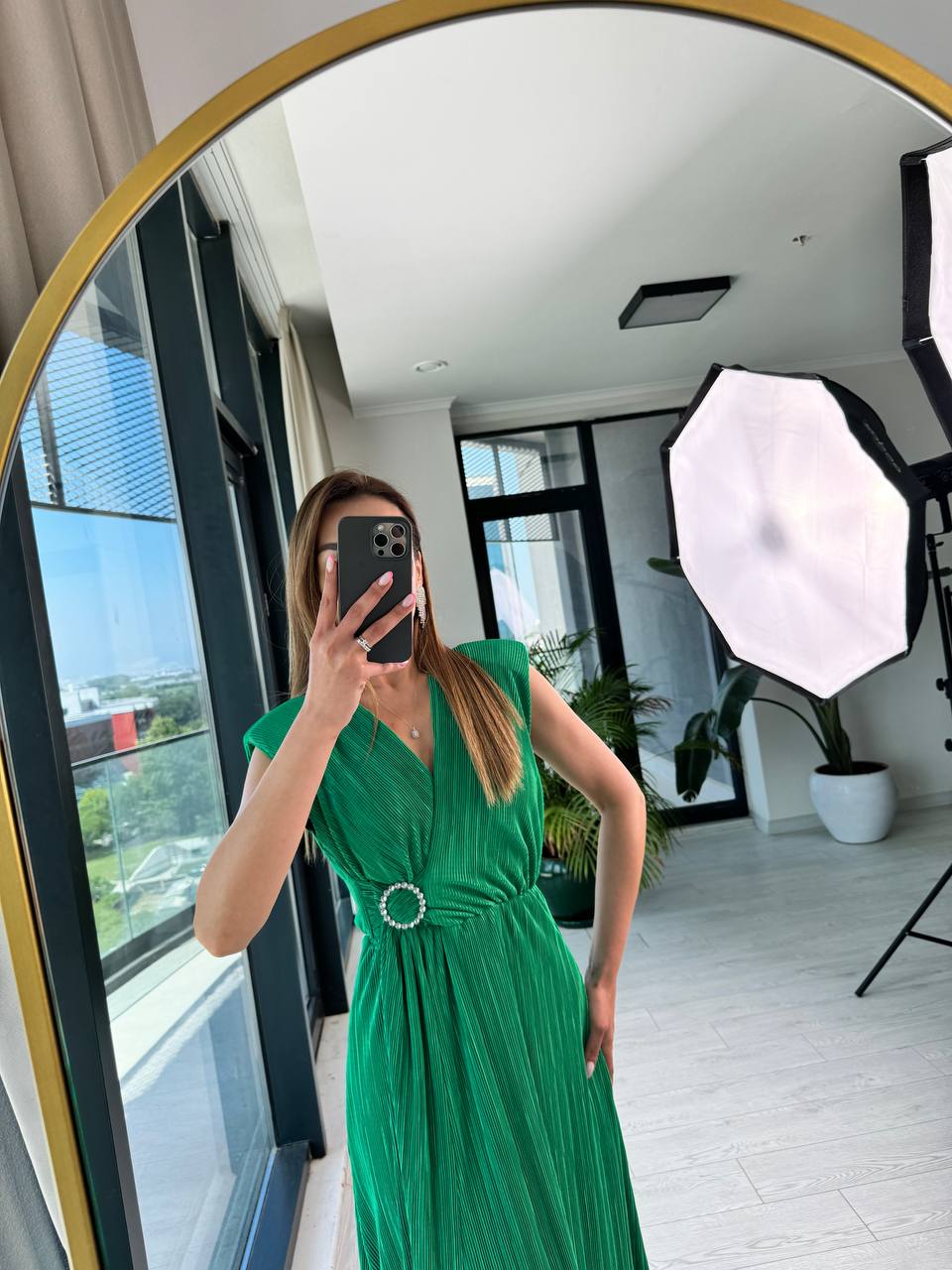 Yeşil%20Astarlı%20Bel%20Detaylı%20Piliseli%20Kumaş%20Elbise