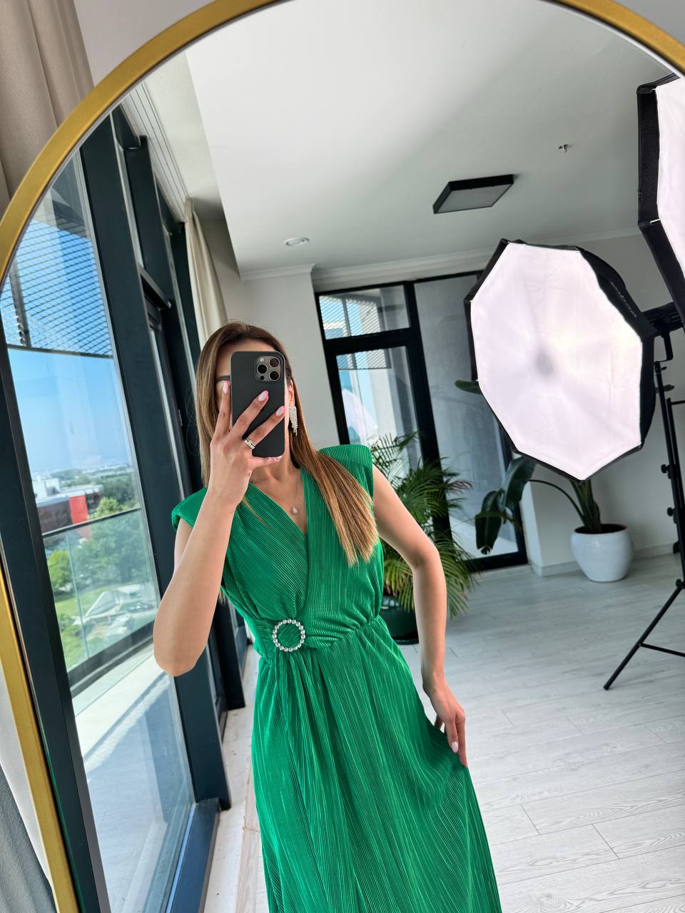 Yeşil%20Astarlı%20Bel%20Detaylı%20Piliseli%20Kumaş%20Elbise