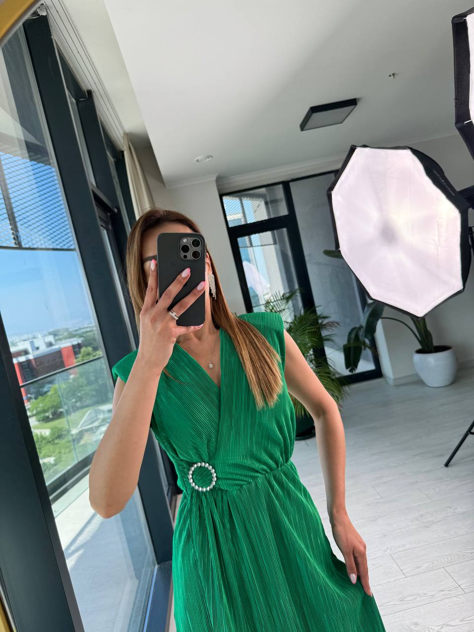 Yeşil%20Astarlı%20Bel%20Detaylı%20Piliseli%20Kumaş%20Elbise