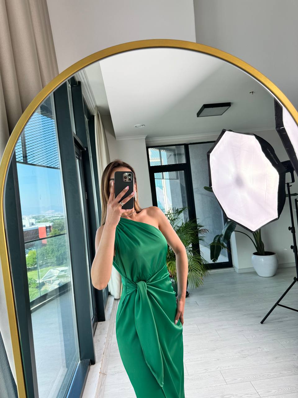 Açık%20Zümrüt%20Tek%20Kol%20Tok%20Saten%20Maria%20Elbise