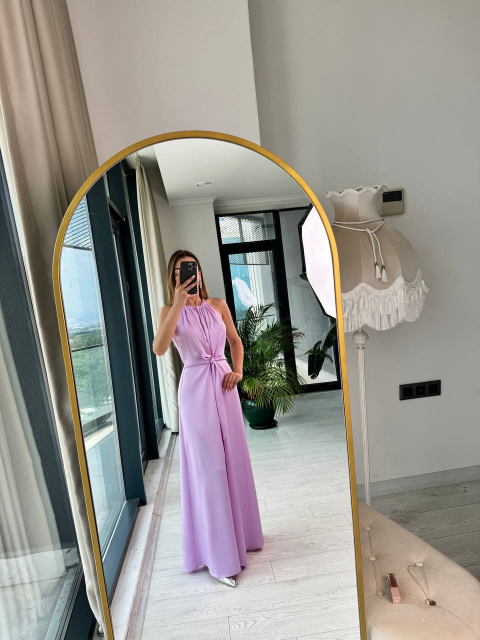 Tasarım%20Lila%20İpek%20Saten%20Yırtmaç%20Detaylı%20Elbise