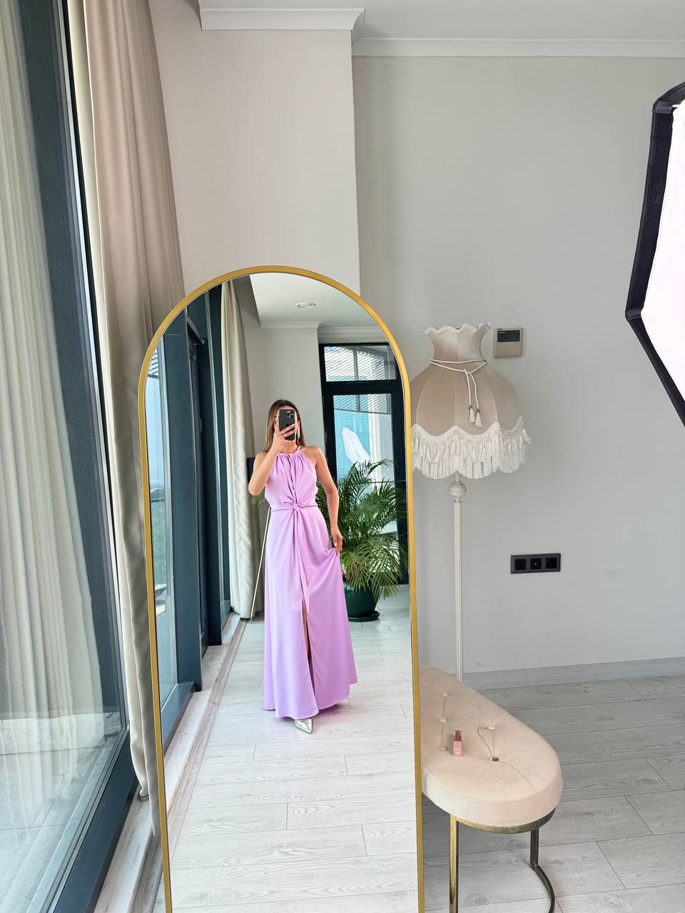 Tasarım%20Lila%20İpek%20Saten%20Yırtmaç%20Detaylı%20Elbise