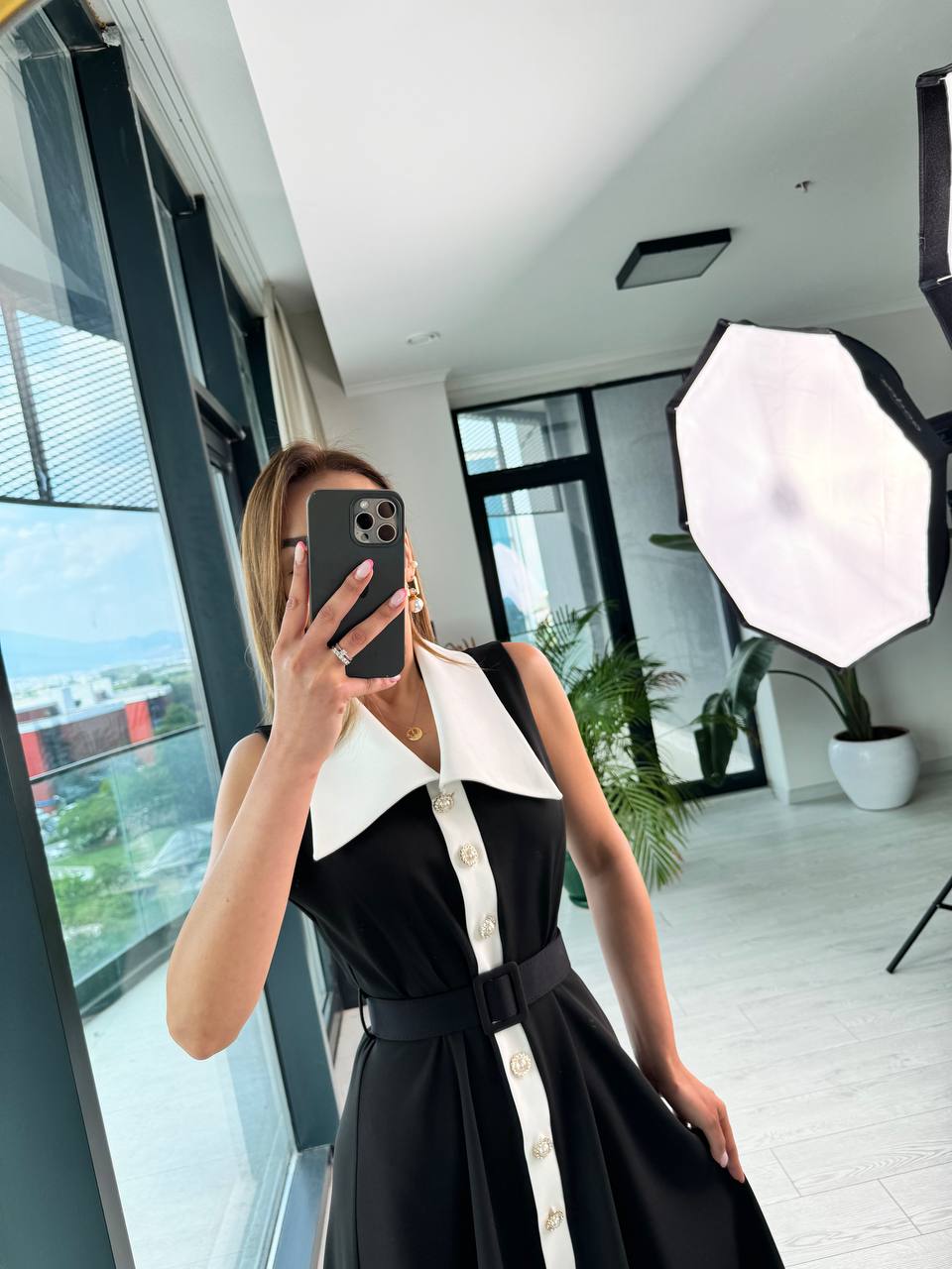 Siyah%20inci%20Taş%20Düğme%20Detaylı%20Lüks%20Kalite%20Kemerli%20Kloş%20Elbise