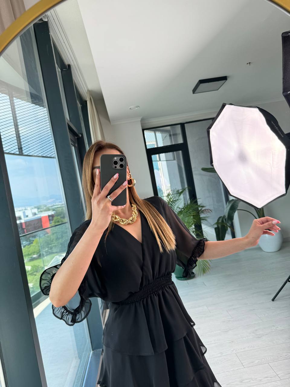 Siyah%20Şifon%20Astarlı%20Eteği%20Kat%20Kat%20Elbise
