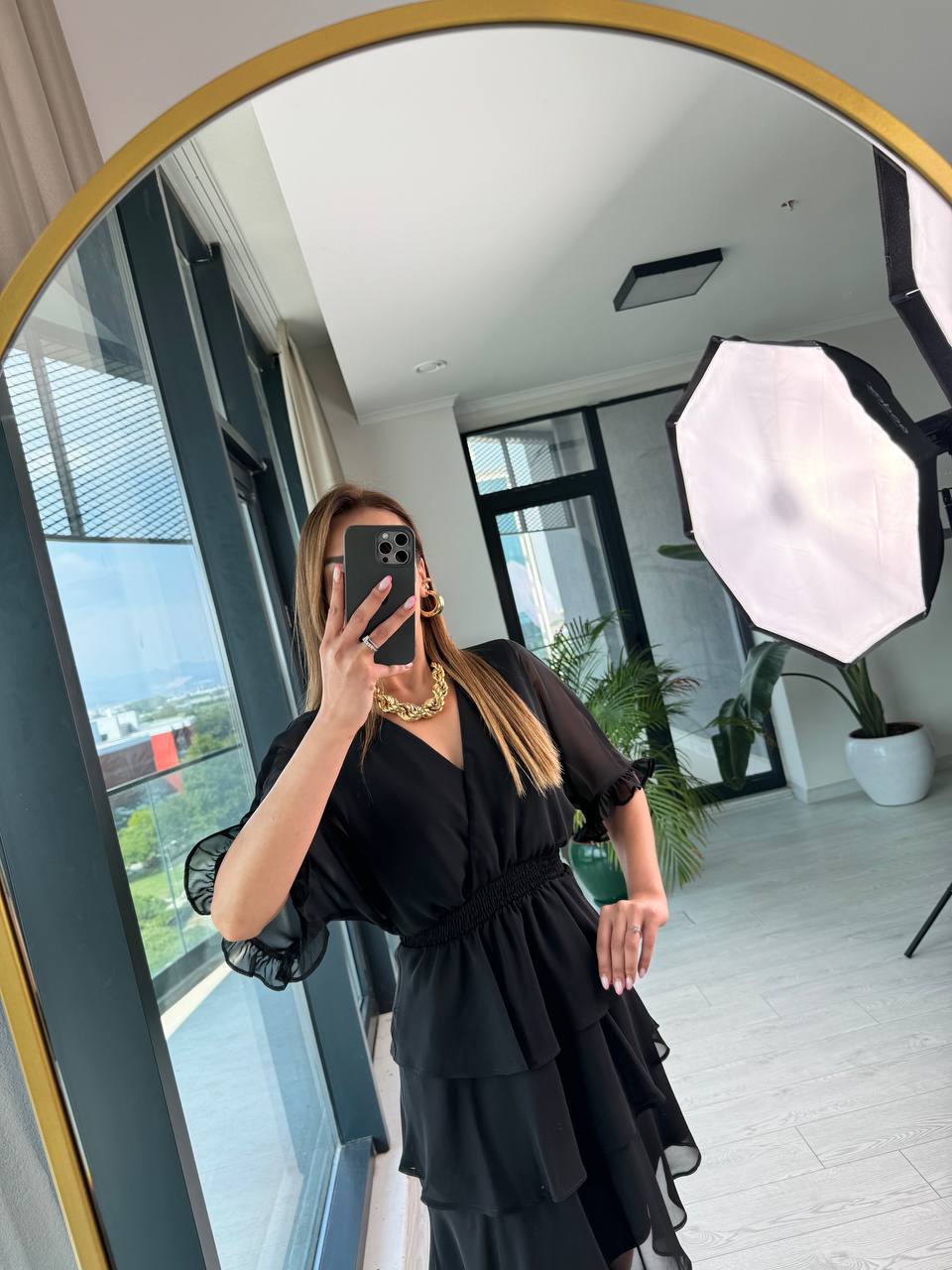 Siyah%20Şifon%20Astarlı%20Eteği%20Kat%20Kat%20Elbise