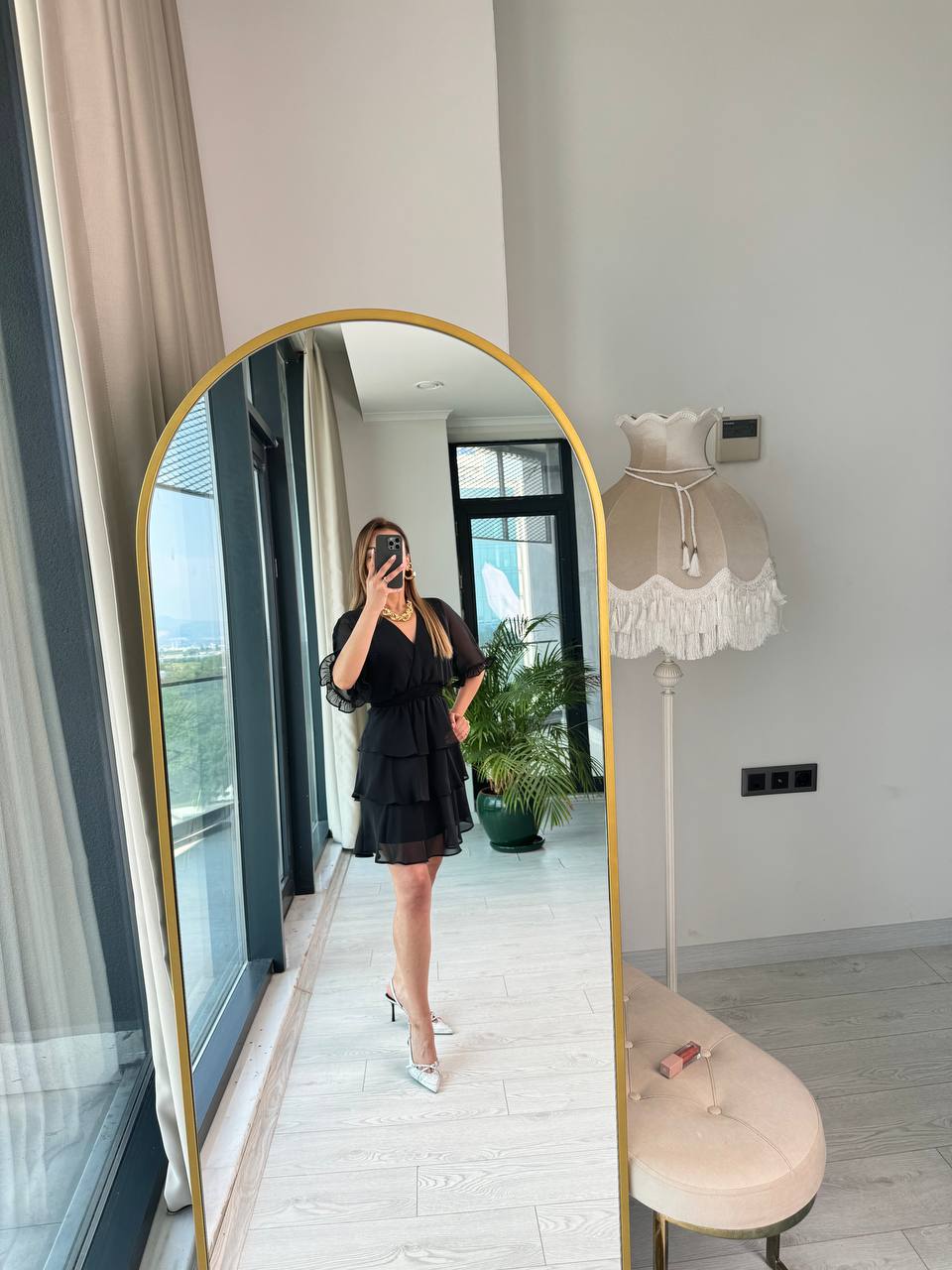 Siyah%20Şifon%20Astarlı%20Eteği%20Kat%20Kat%20Elbise