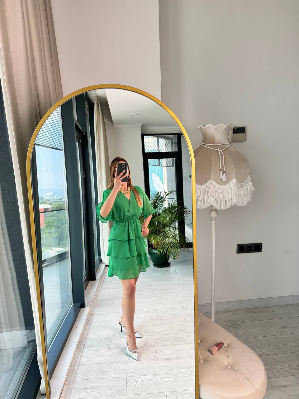 Yeşil%20Şifon%20Astarlı%20Eteği%20Kat%20Kat%20Elbise