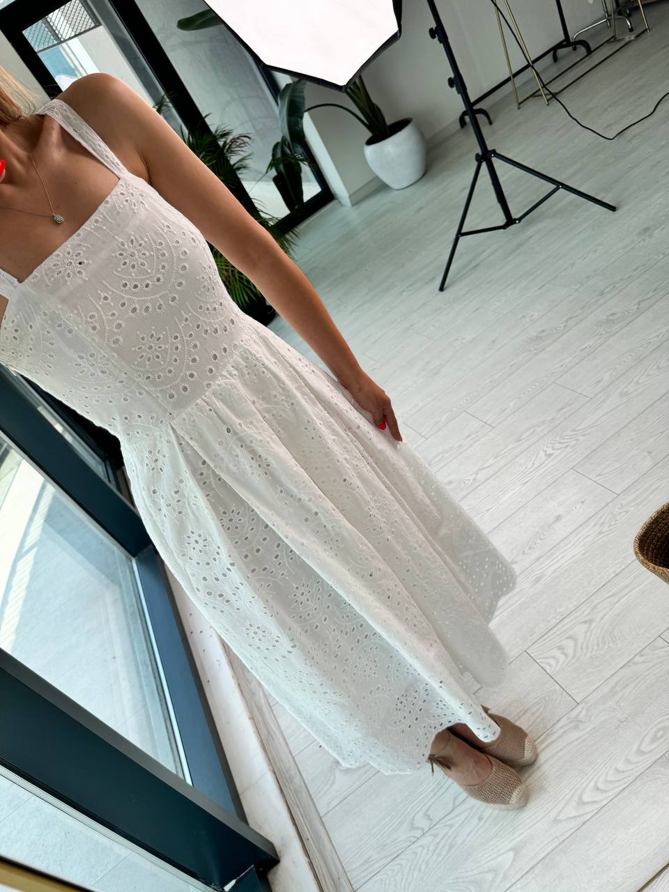 Beyaz%20Astarlı%20Lüks%20Kalite%20Fisto%20Elbise
