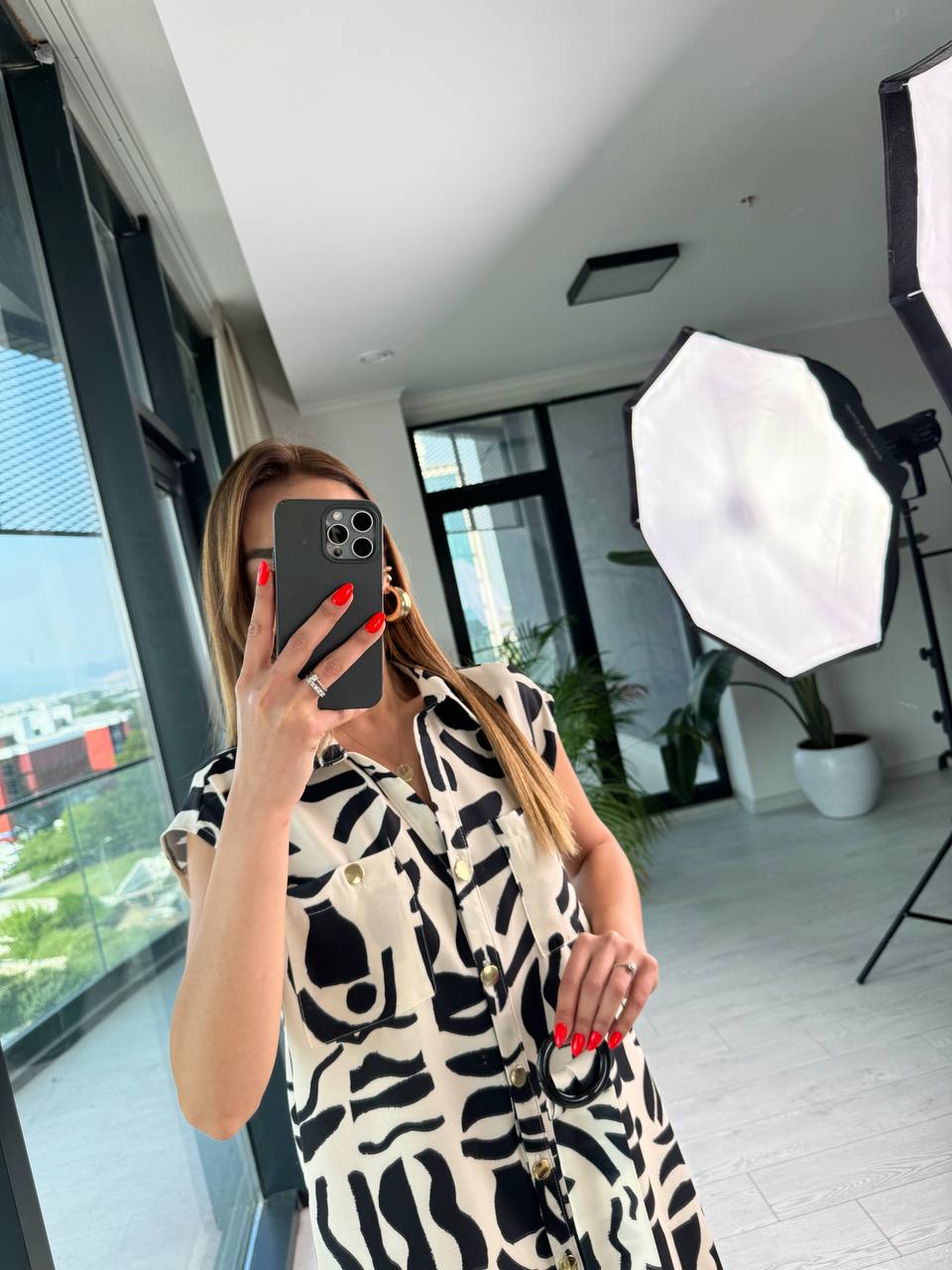 Zara%20Model%20Ekru%20Siyah%20Desenli%20Kemerli%20Midi%20Boy%20Gömlek%20Elbise