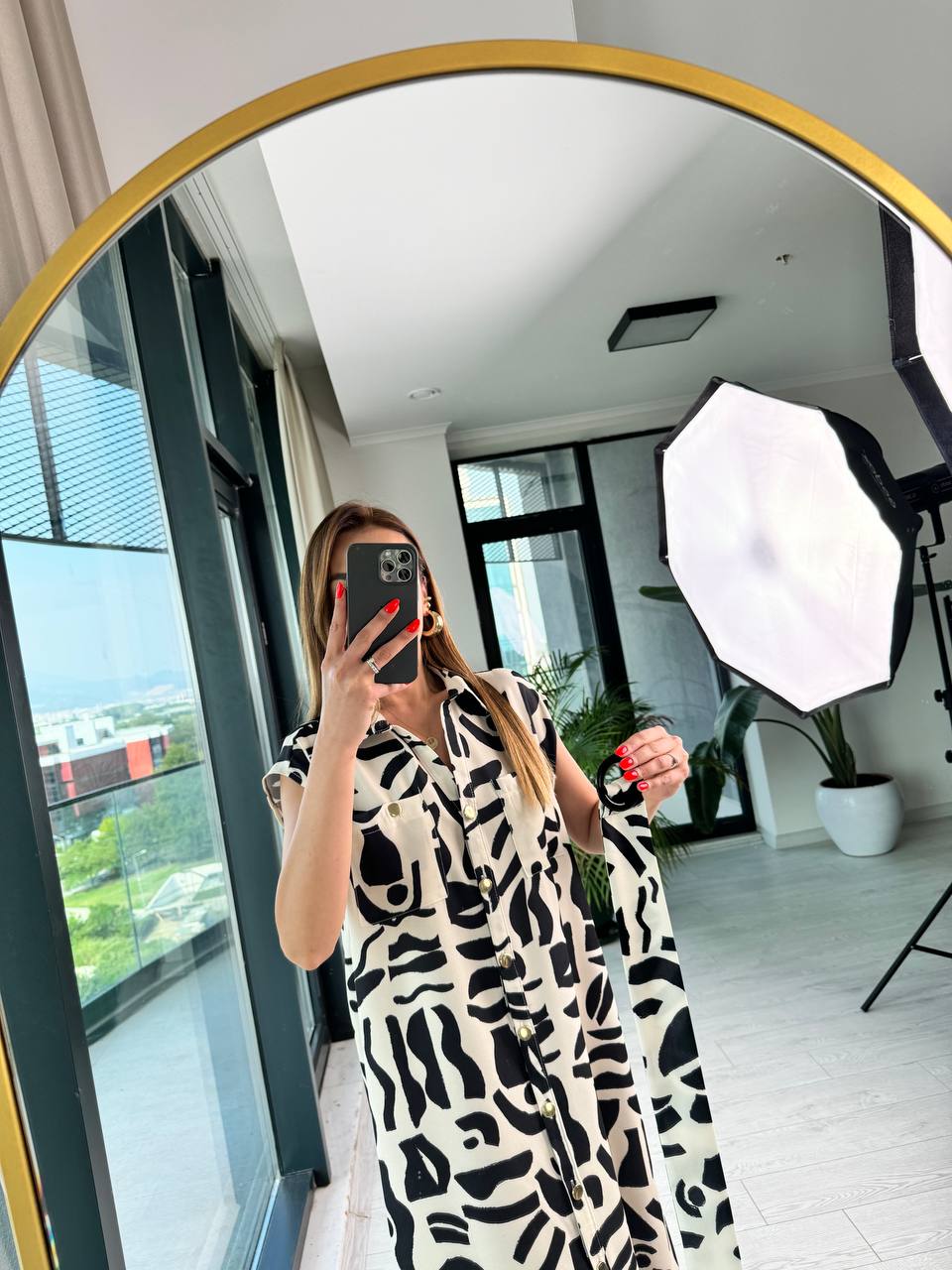 Zara%20Model%20Ekru%20Siyah%20Desenli%20Kemerli%20Midi%20Boy%20Gömlek%20Elbise