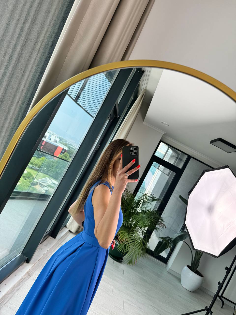 Saks%20Mavi%20Kemerli%20Cepli%20Atlas%20Kumaş%20Elbise