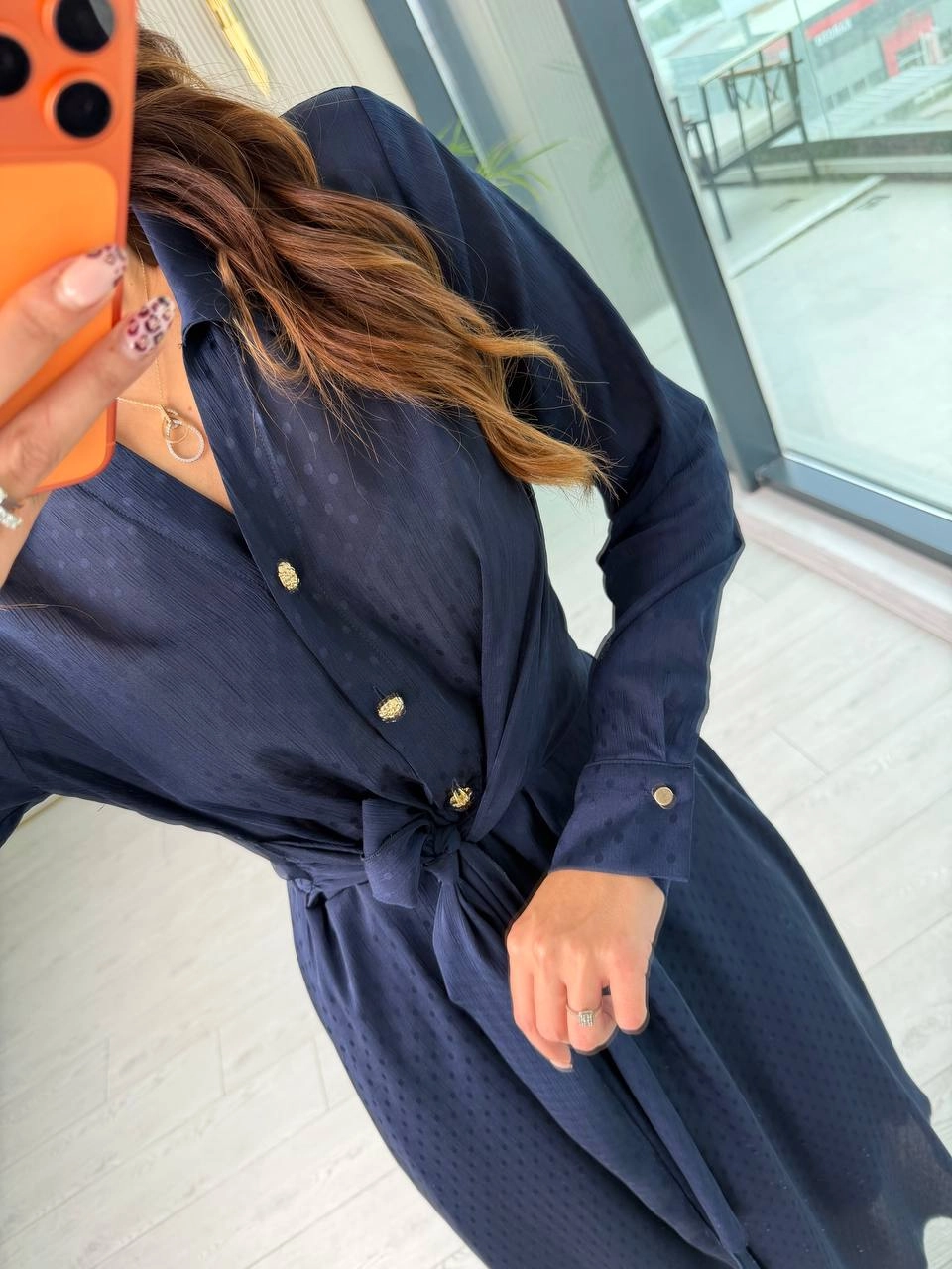 Lacivert%20Bel%20Bağlama%20Detaylı%20Lüks%20Şifon%20Elbise