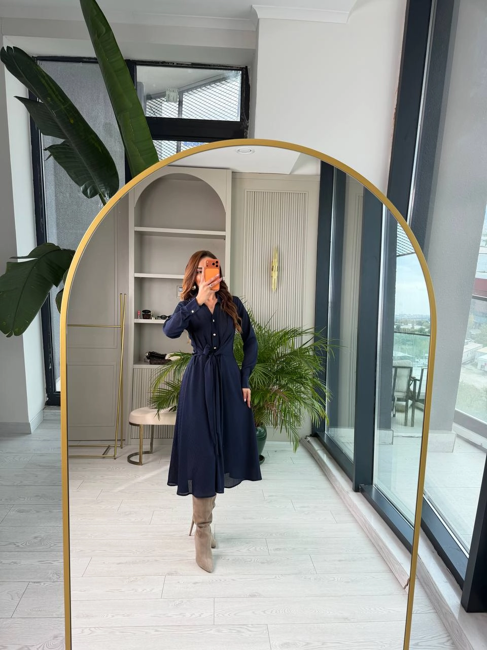 Lacivert%20Bel%20Bağlama%20Detaylı%20Lüks%20Şifon%20Elbise