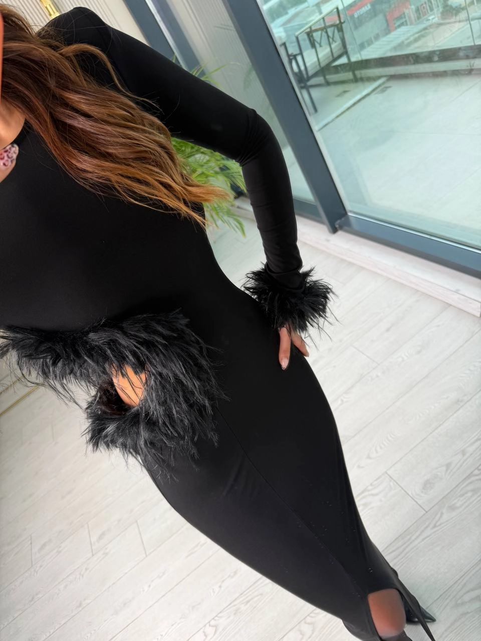 Tasarım%20Otriş%20Pencere%20Detaylı%20Likralı%20Kalem%20Elbise