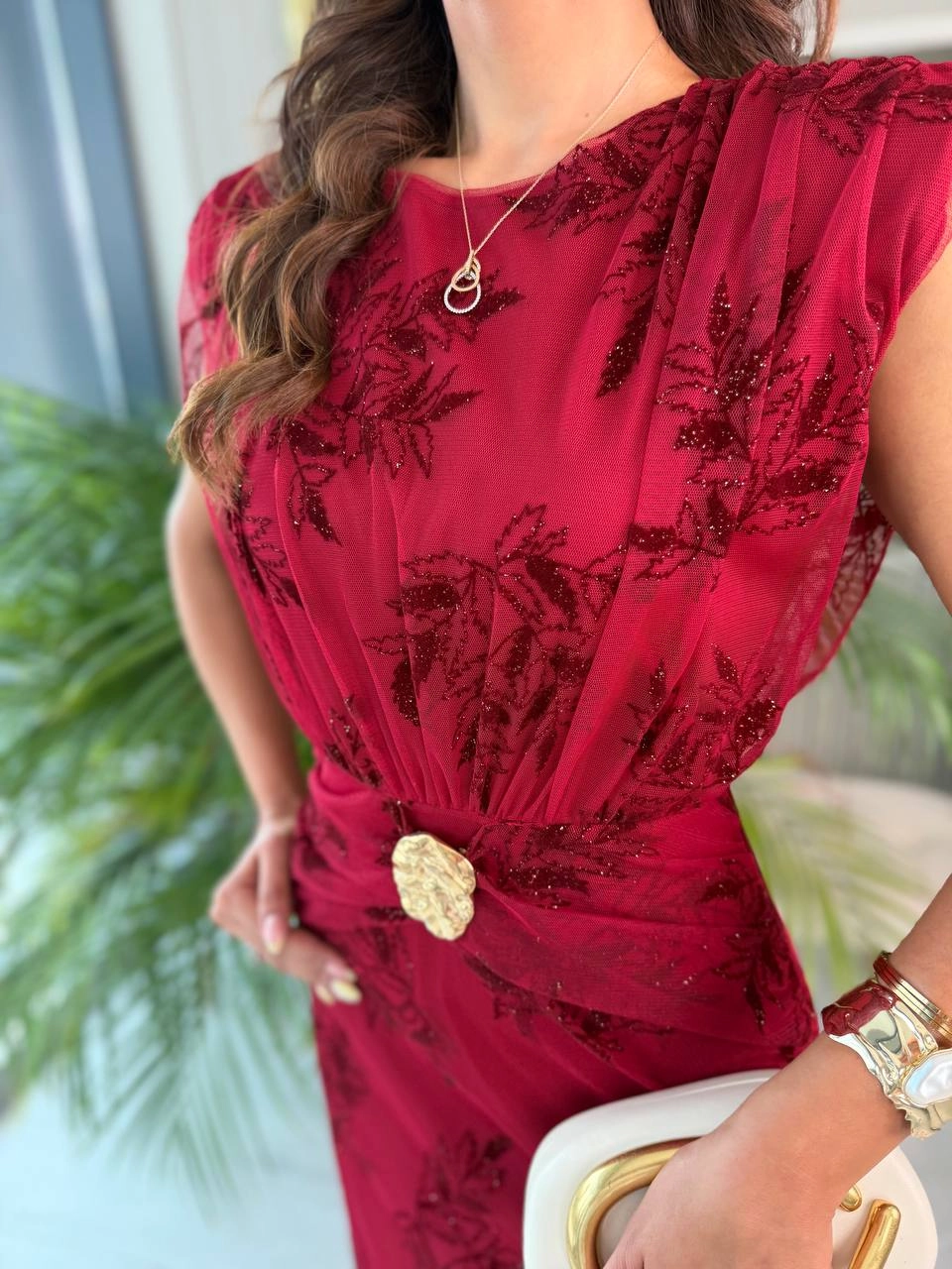 Bordo%20Işıltılı%20Bel%20Detaylı%20Astarlı%20Kalem%20Elbise