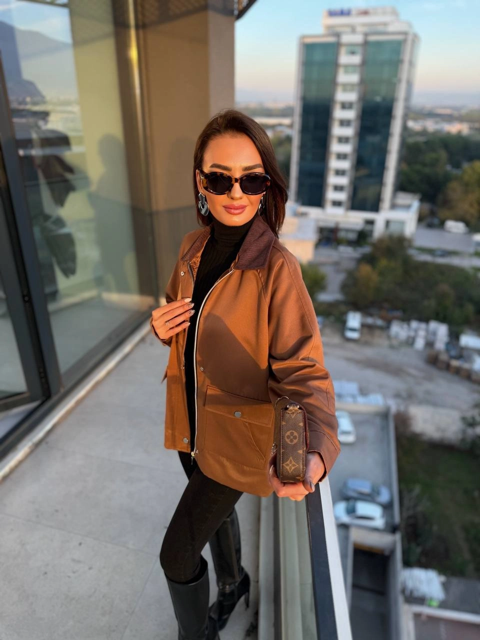 Kahverengi%20Astarlı%20Fitilli%20Yaka%20Ceket