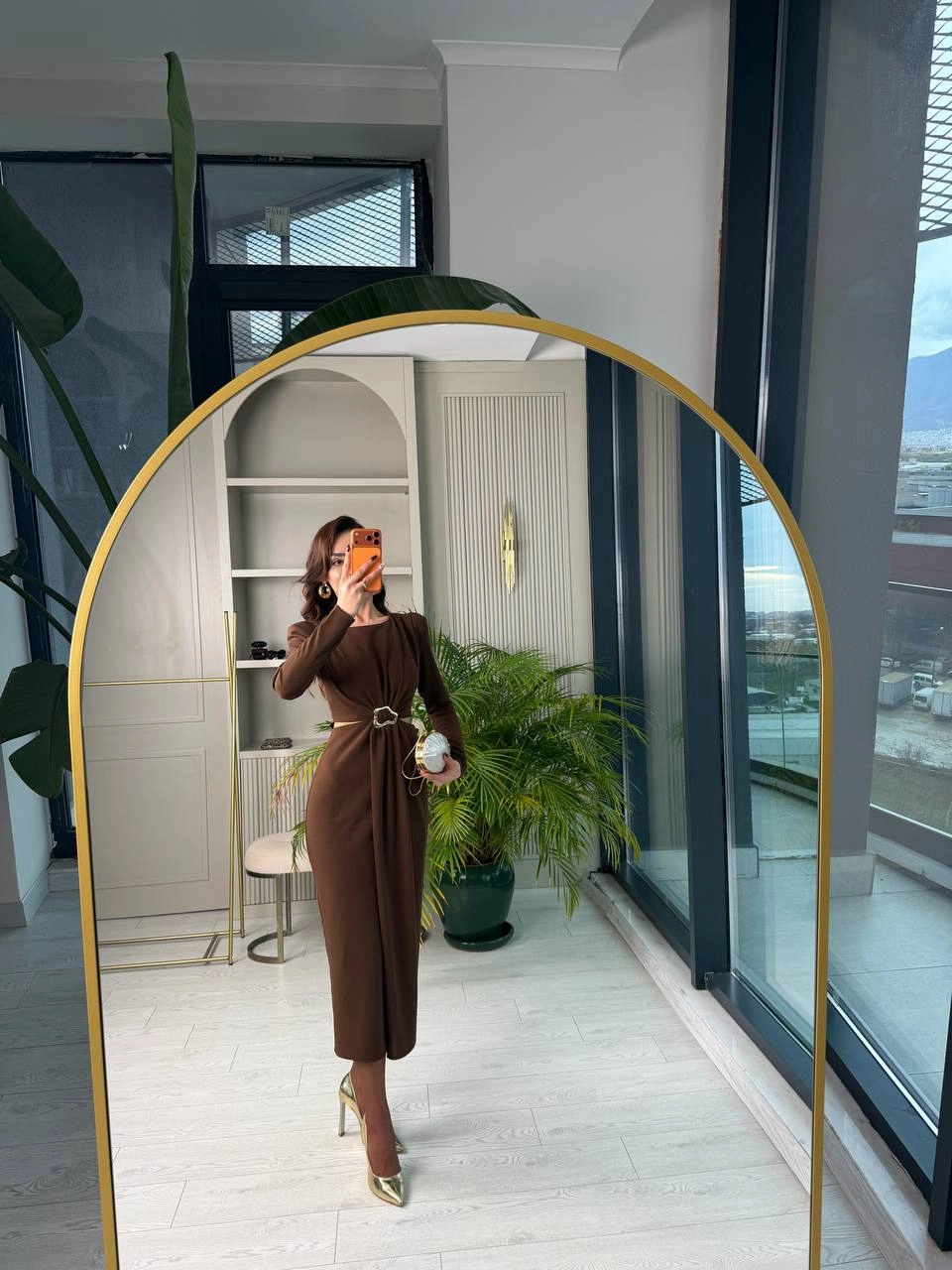 Kahverengi%20Bel%20Detay%20Zara%20Model%20Krep%20Kumaş%20Elbise