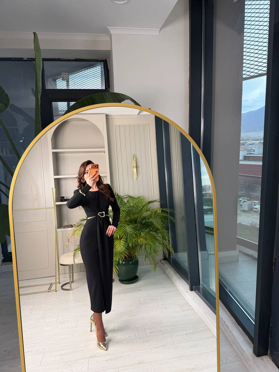 Siyah%20Bel%20Detay%20Zara%20Model%20Krep%20Kumaş%20Elbise