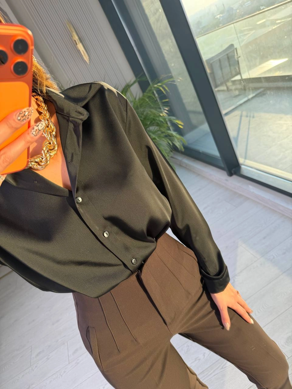 Siyah%20Tok%20Saten%20Zara%20Model%20Gömlek