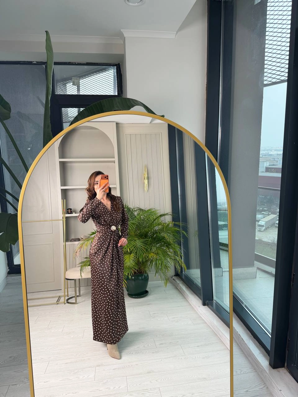 Kahverengi%20Puantiye%20Desen%20Bel%20Toka%20Detaylı%20Tok%20Saten%20Lüks%20Kalite%20Elbise