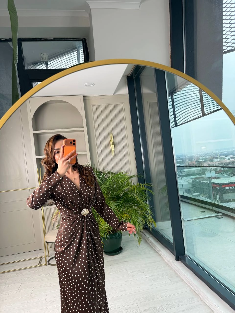 Kahverengi%20Puantiye%20Desen%20Bel%20Toka%20Detaylı%20Tok%20Saten%20Lüks%20Kalite%20Elbise