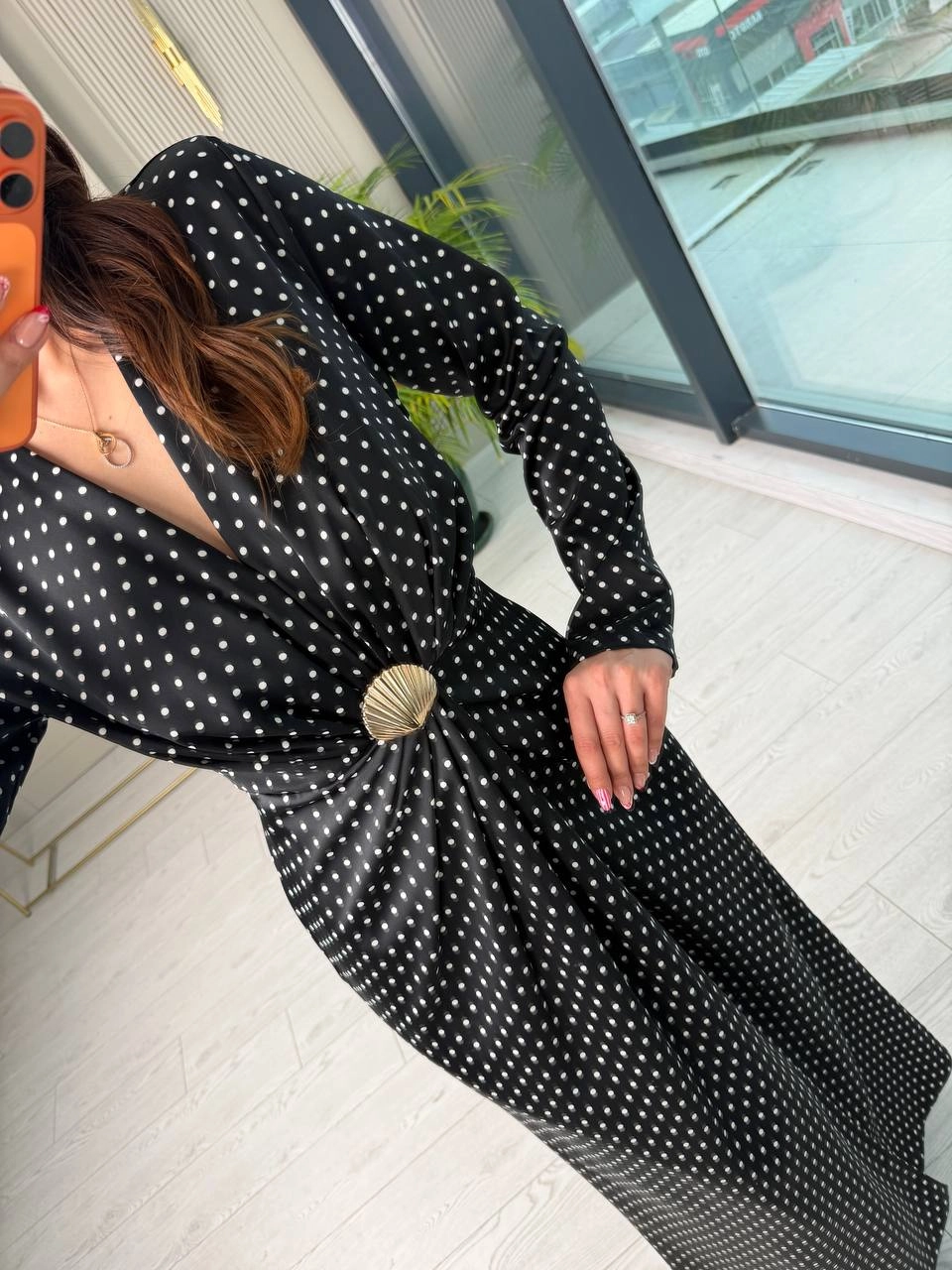 Siyah%20Puantiye%20Desen%20Bel%20Toka%20Detaylı%20Tok%20Saten%20Lüks%20Kalite%20Elbise