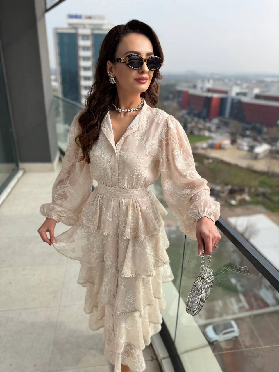 Tasarım%20Bej%20Eteği%20Kat%20Kat%20Astarlı%20Elbise