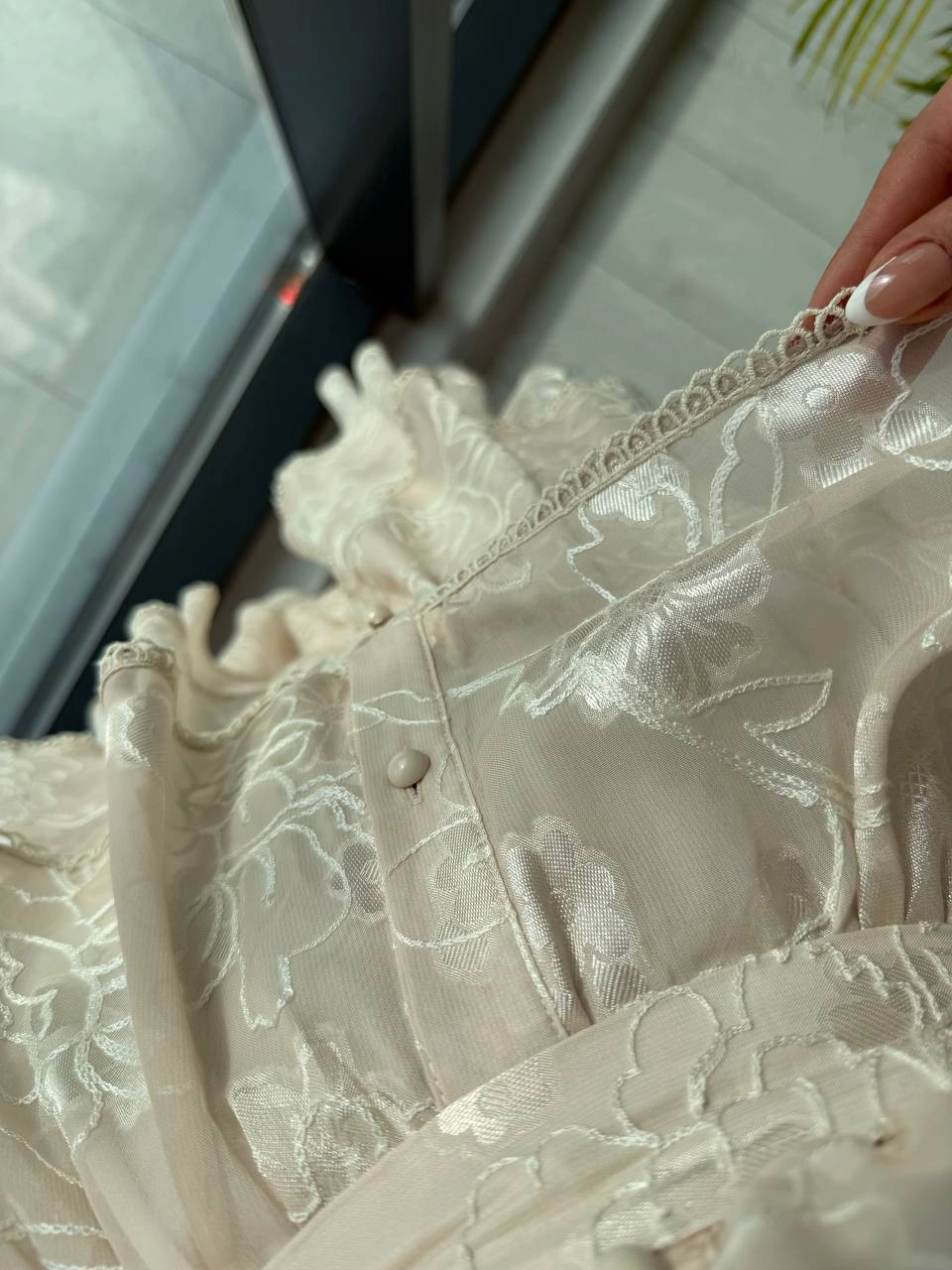 Tasarım%20Bej%20Eteği%20Kat%20Kat%20Astarlı%20Elbise