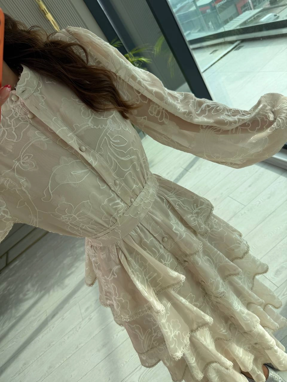 Tasarım%20Bej%20Eteği%20Kat%20Kat%20Astarlı%20Elbise