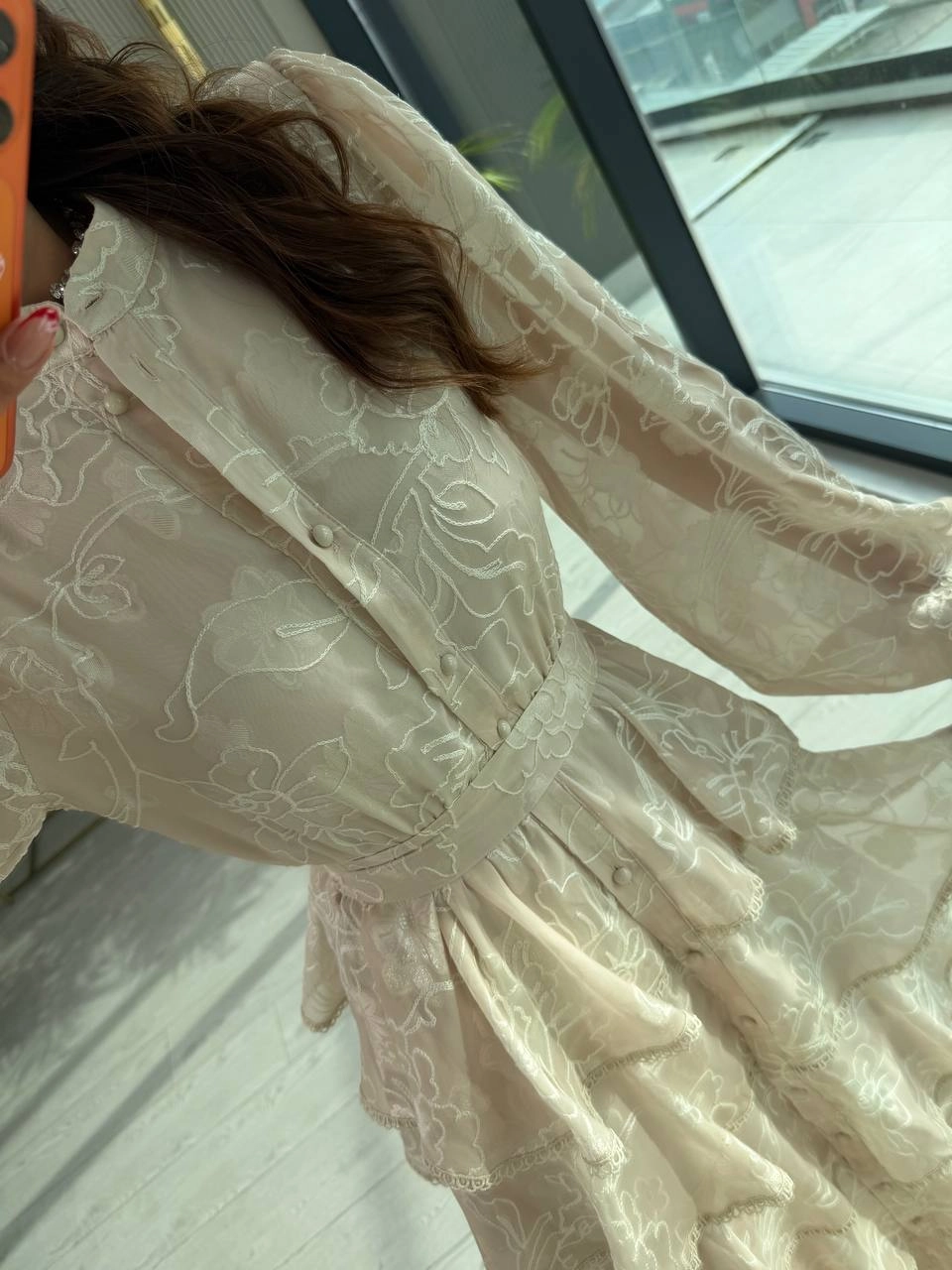 Tasarım%20Bej%20Eteği%20Kat%20Kat%20Astarlı%20Elbise