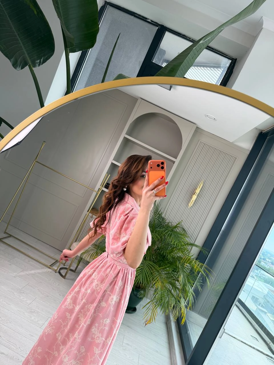 Pembe%20%100%20Keten%20Bebe%20Yaka%20Balon%20Kol%20Astarlı%20Kemerli%20Nakış%20Detaylı%20Elbise