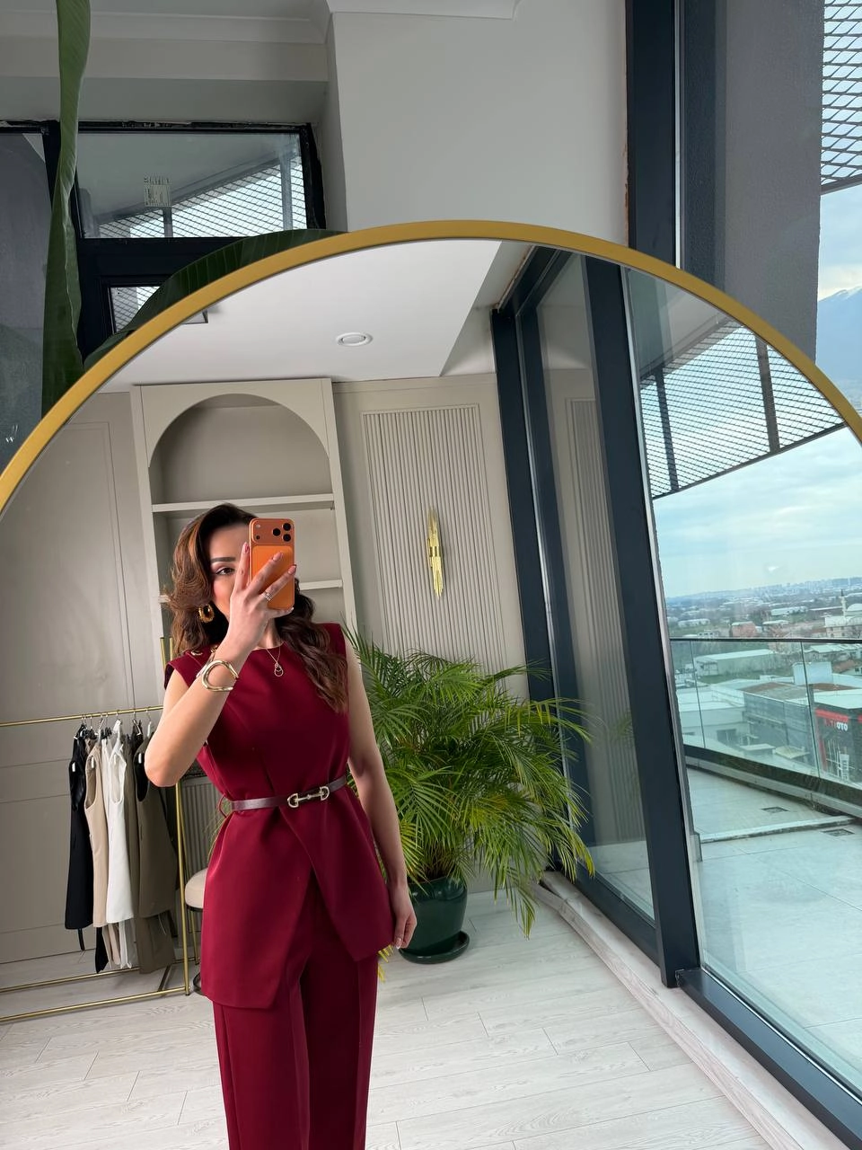 Tasarım%20Bordo%20Kemerli%20Pantolon%20Yelek%20Takım