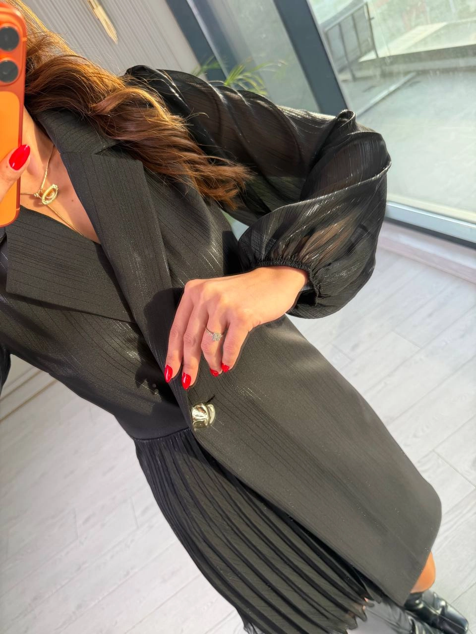 Tasarım%20Siyah%20Işıltı%20Geçişli%20Pilise%20Detaylı%20Lüks%20Kalite%20Elbise