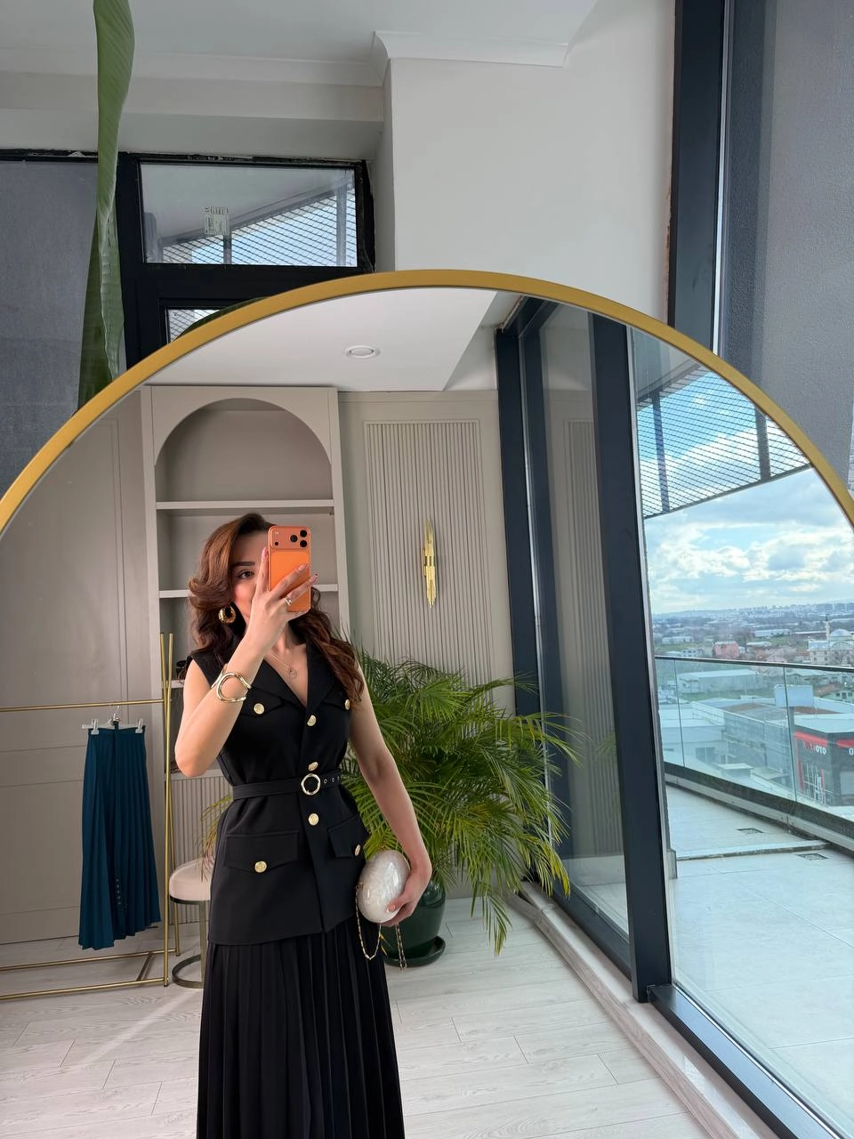 Siyah%20Piliseli%20Etek%20Yelek%20Takım