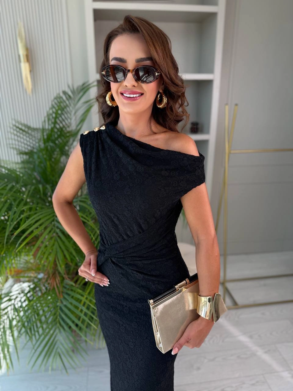 Dantel%20Omuz%20Detaylı%20Astarlı%20Elbise