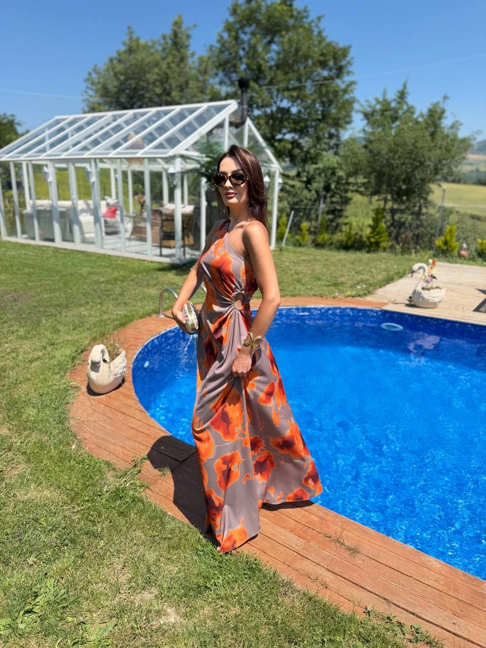Orange%20Desenli%20Bel%20Pencereli%20Dubai%20Saten%20Kumaş%20Elbise