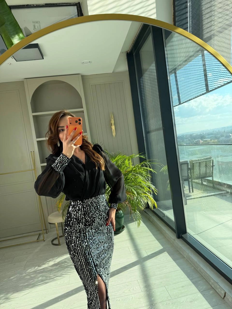 Gri%20Payetli%20Şifon%20Detaylı%20Elbise