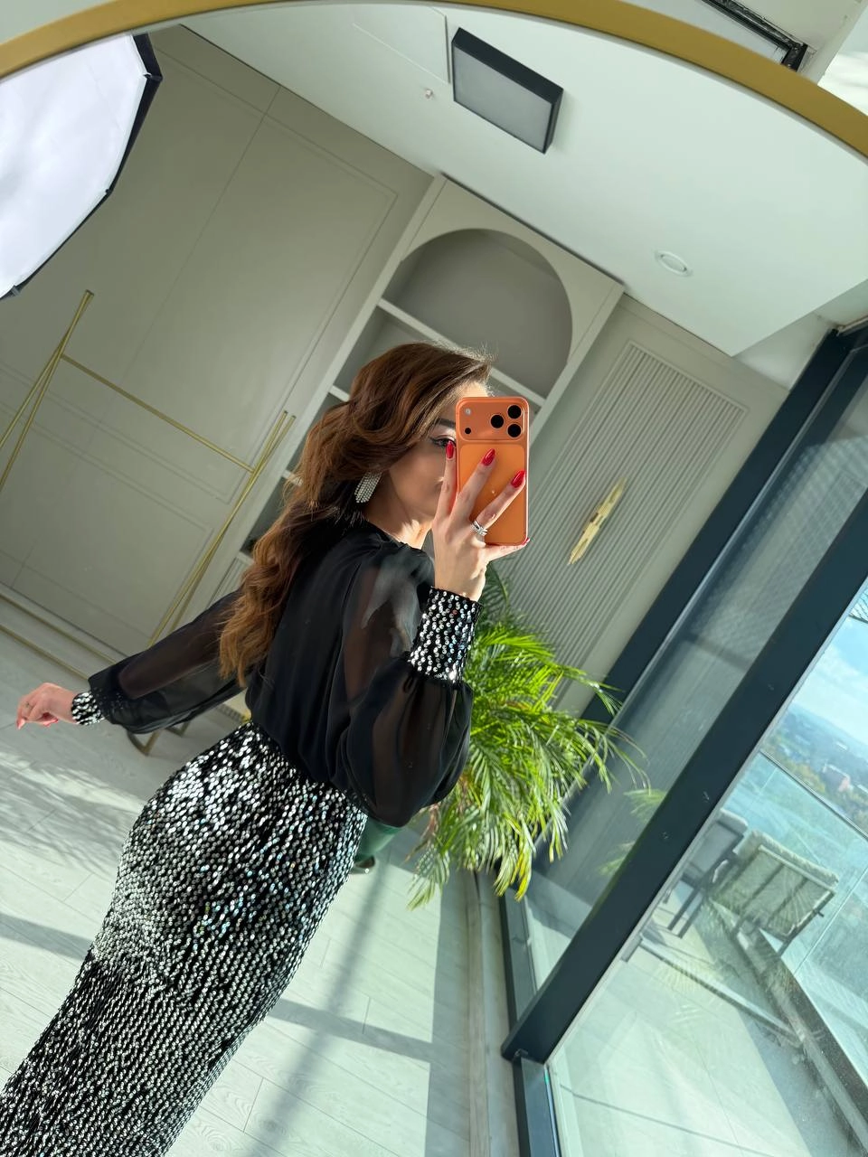 Gri%20Payetli%20Şifon%20Detaylı%20Elbise