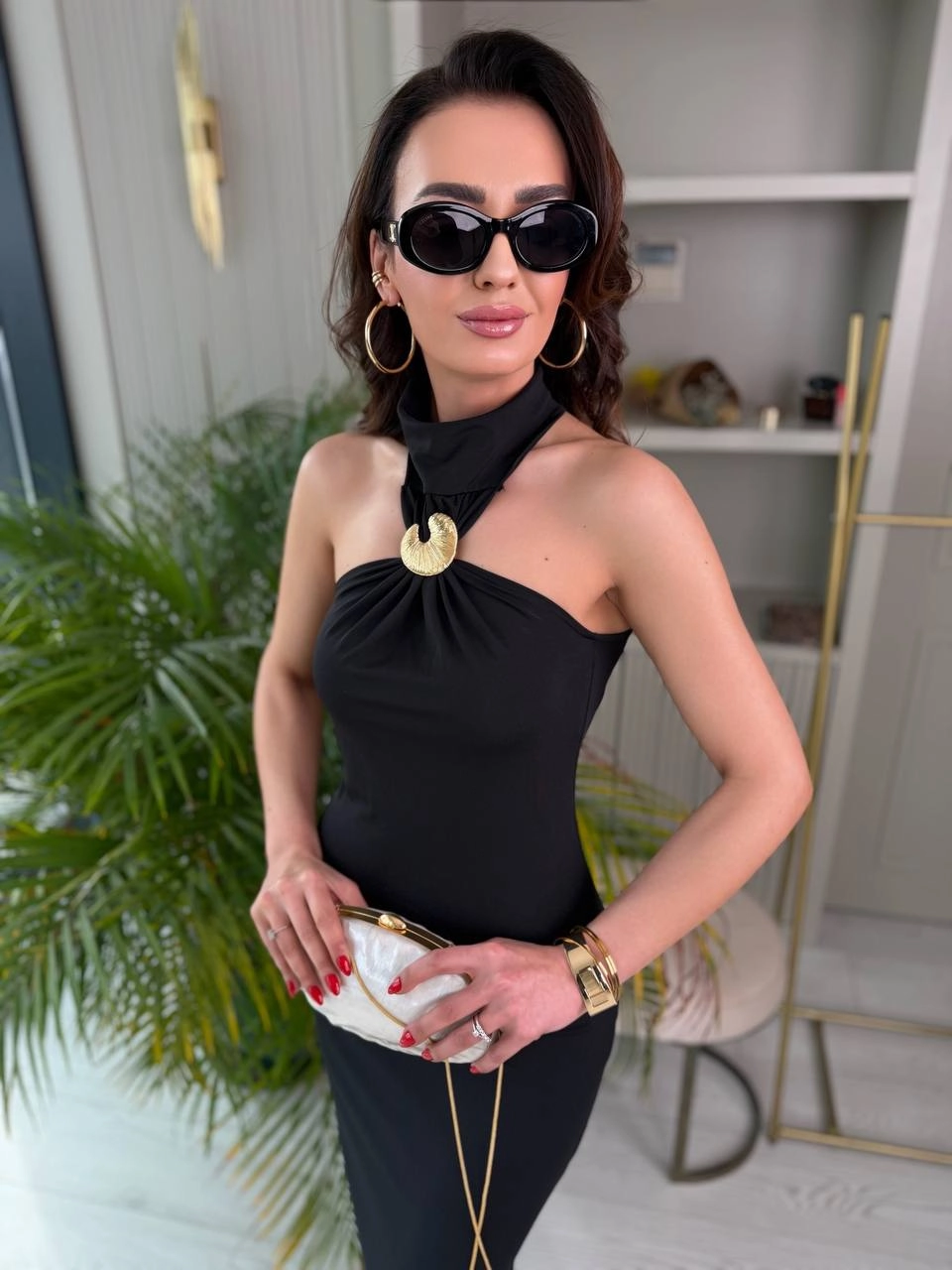 Siyah%20Boyun%20Detaylı%20Likralı%20Tok%20Candy%20Kumaş%20Elbise