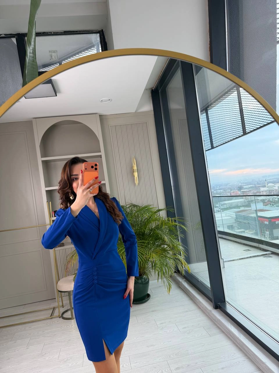 Saks%20Mavi%20Düğme%20Detay%20Likralı%20Krep%20Kumaş%20Elbise