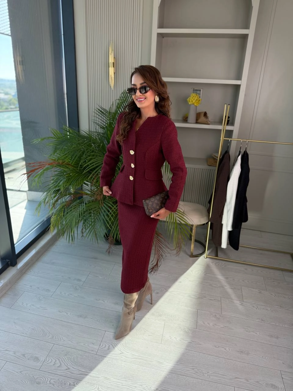 Bordo%20Lüks%20Kalite%20Etek%20Ceket%20Tuvid%20Kumaş%20Takım