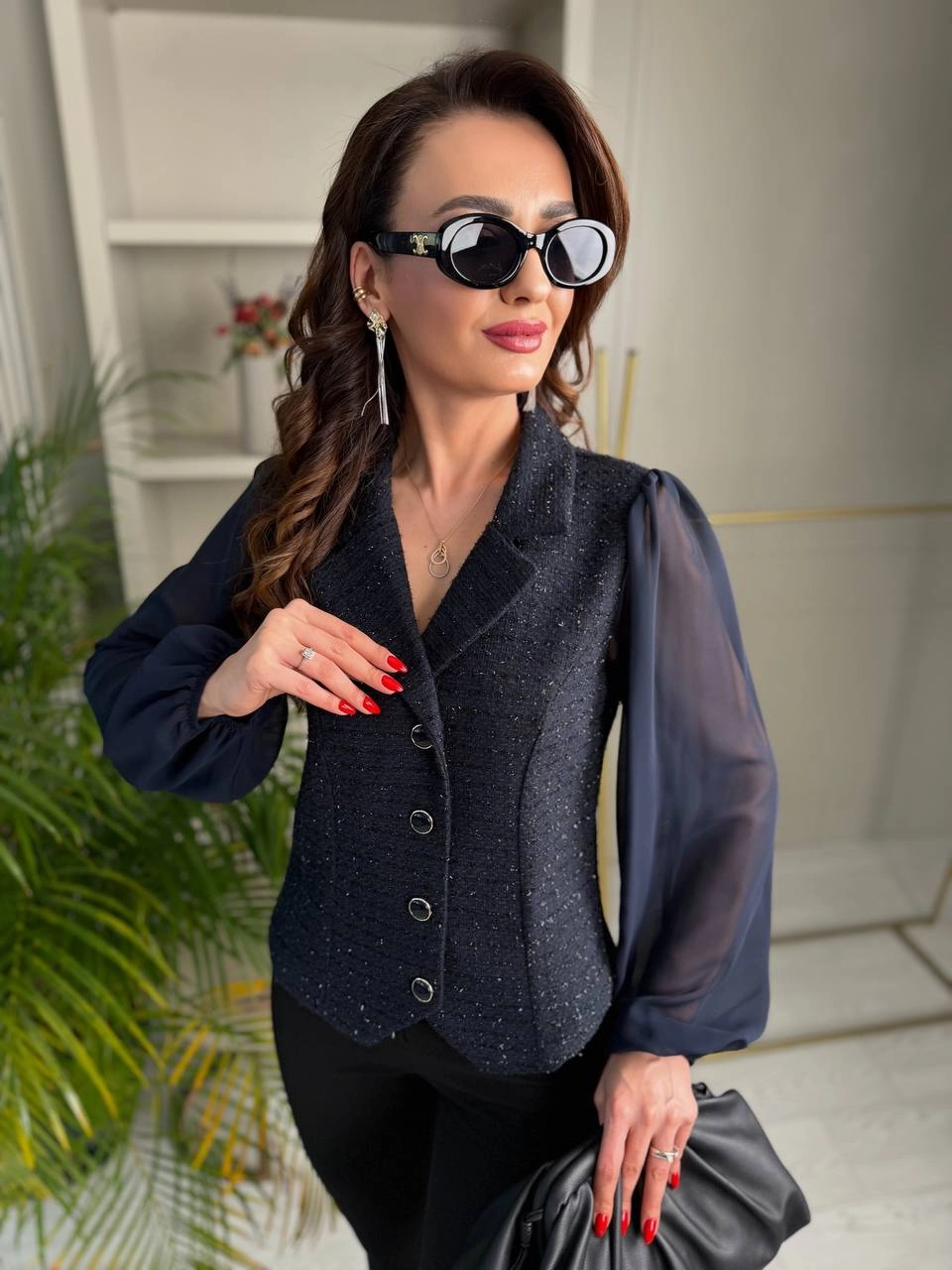 Lacivert%20Lüks%20Tuvid%20kumaş%20Kolları%20Şifon%20Düğmeli%20Gömlek%20Bluz