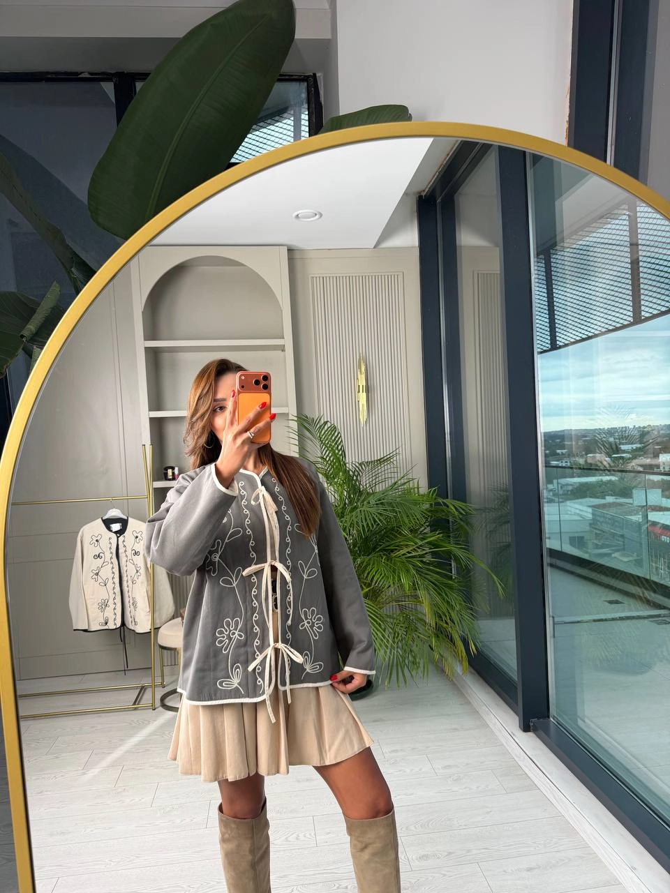 Gri%20Astarlı%20Nakış%20Detaylı%20Dokulu%20Ceket