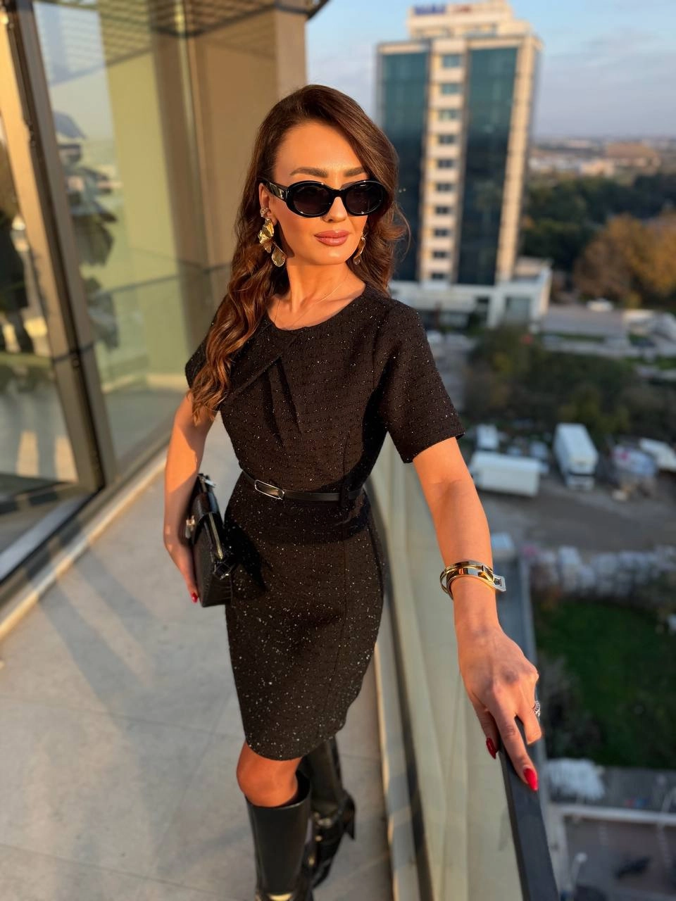 Siyah%20Kemerli%20Lüks%20Kalite%20Tuvid%20Elbise