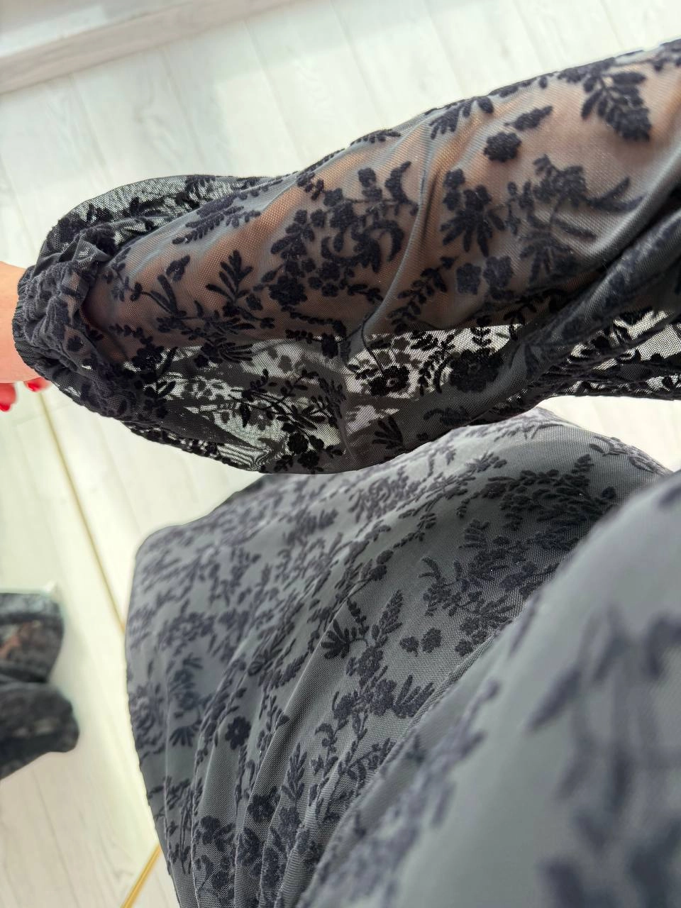 Tasarım%20Tek%20Kol%20Bel%20Detaylı%20Astarlı%20Flok%20Baskı%20Elbise