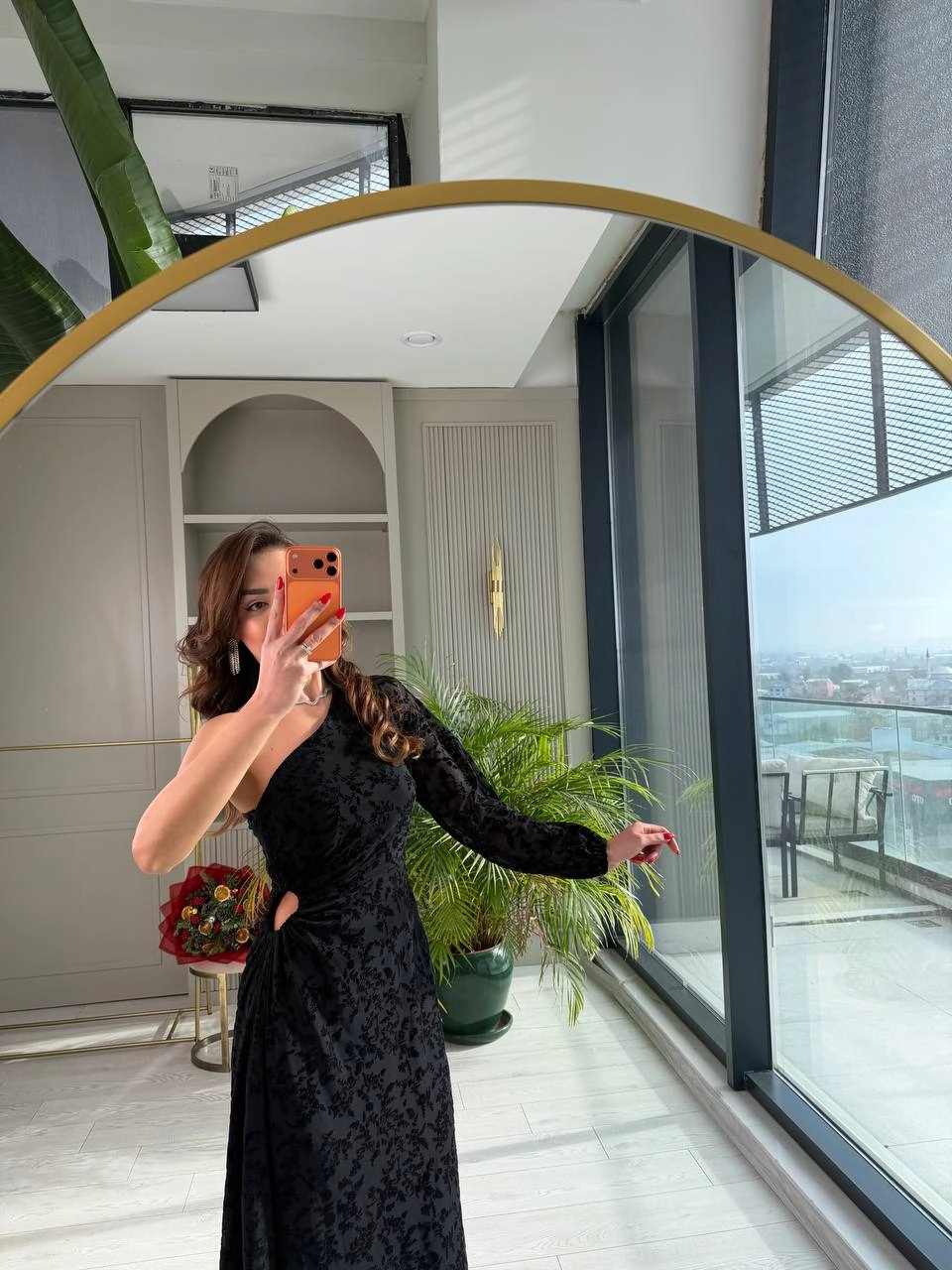 Tasarım%20Tek%20Kol%20Bel%20Detaylı%20Astarlı%20Flok%20Baskı%20Elbise